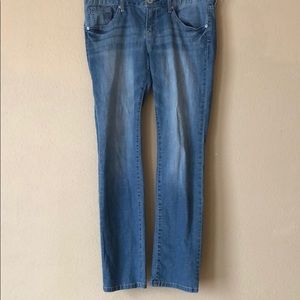 Light wash jeans